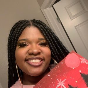 Meet your Posher, Anniana